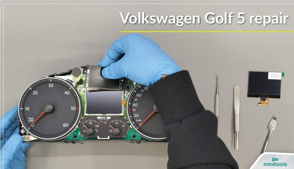 Wie kann man VW Golf 5 Tacho Display ersetzen